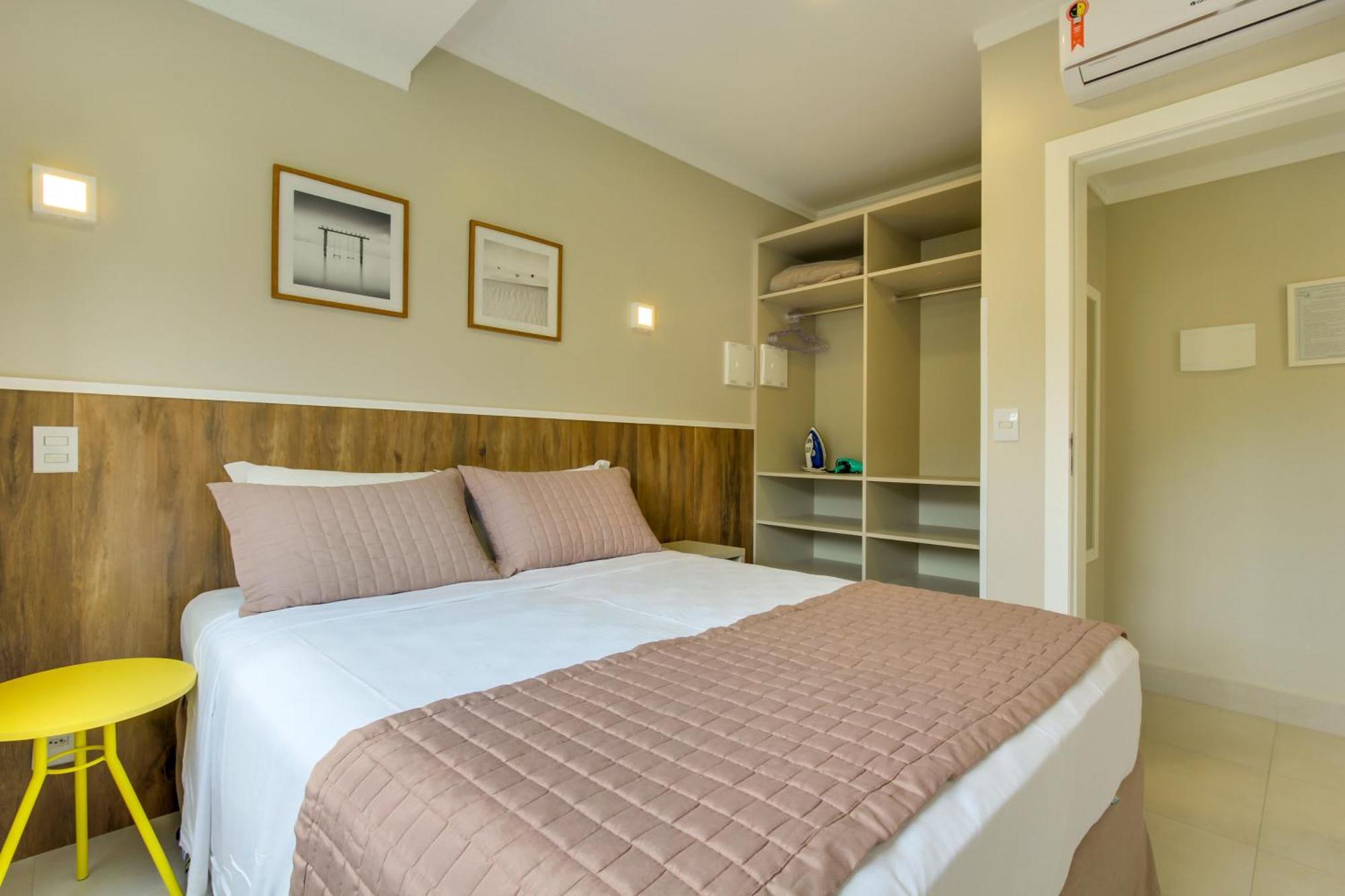 Residencial Casa Flora Apartment Бомбиняс Екстериор снимка
